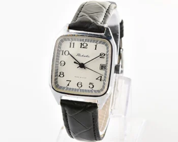 Vintage Soviet Raketa mechanical wristwatch