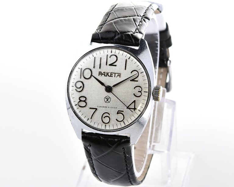Vintage soviet mechanical Raketa wristwatch