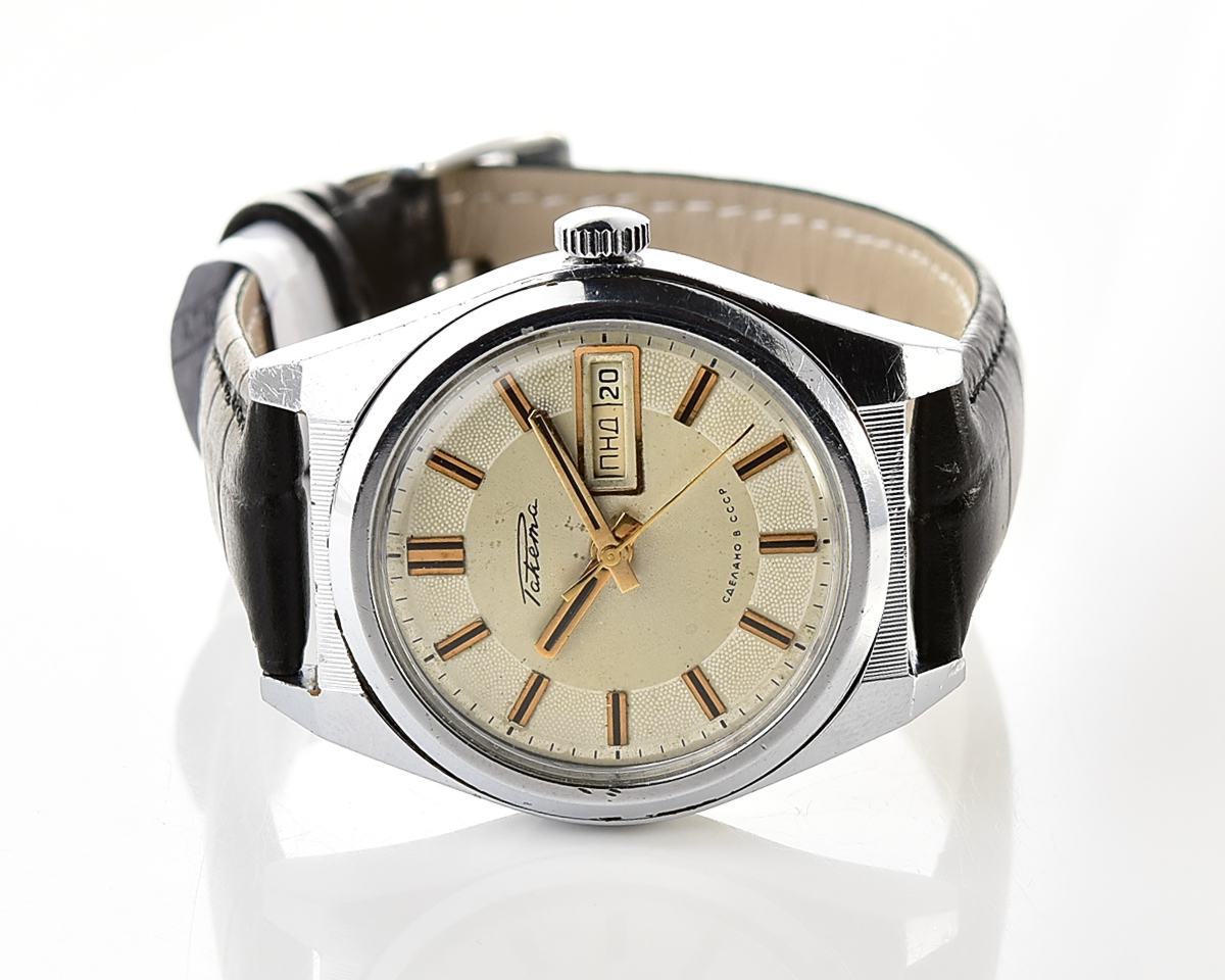 RAKETA vintage mechanical wristwatch with double calendar