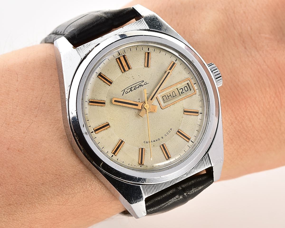 RAKETA vintage mechanical wristwatch with double calendar