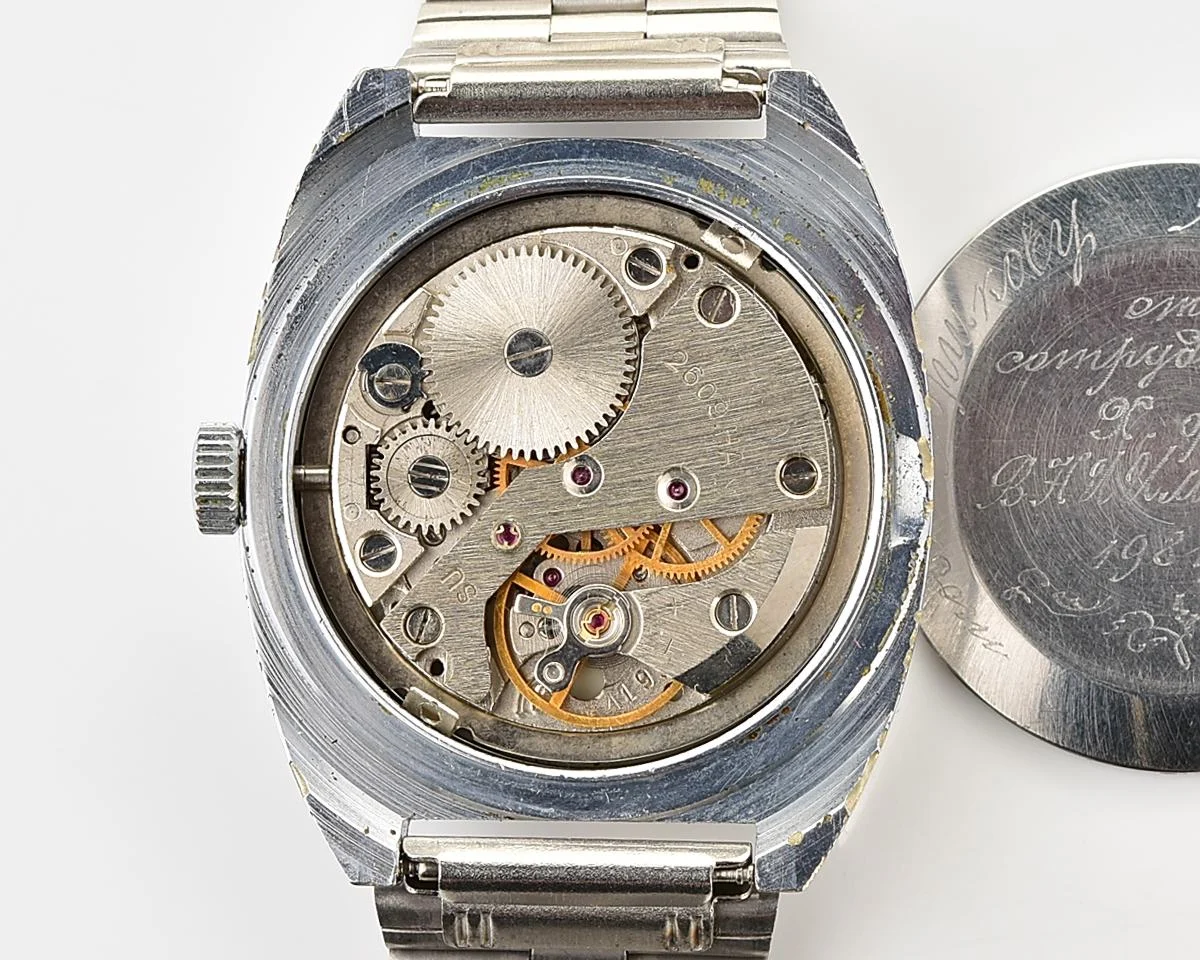 Excellent Soviet Raketa vintage mechanical wristwatch