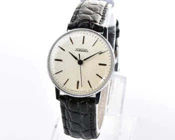 Soviet Raketa elegant vintage mechanical wristwatch