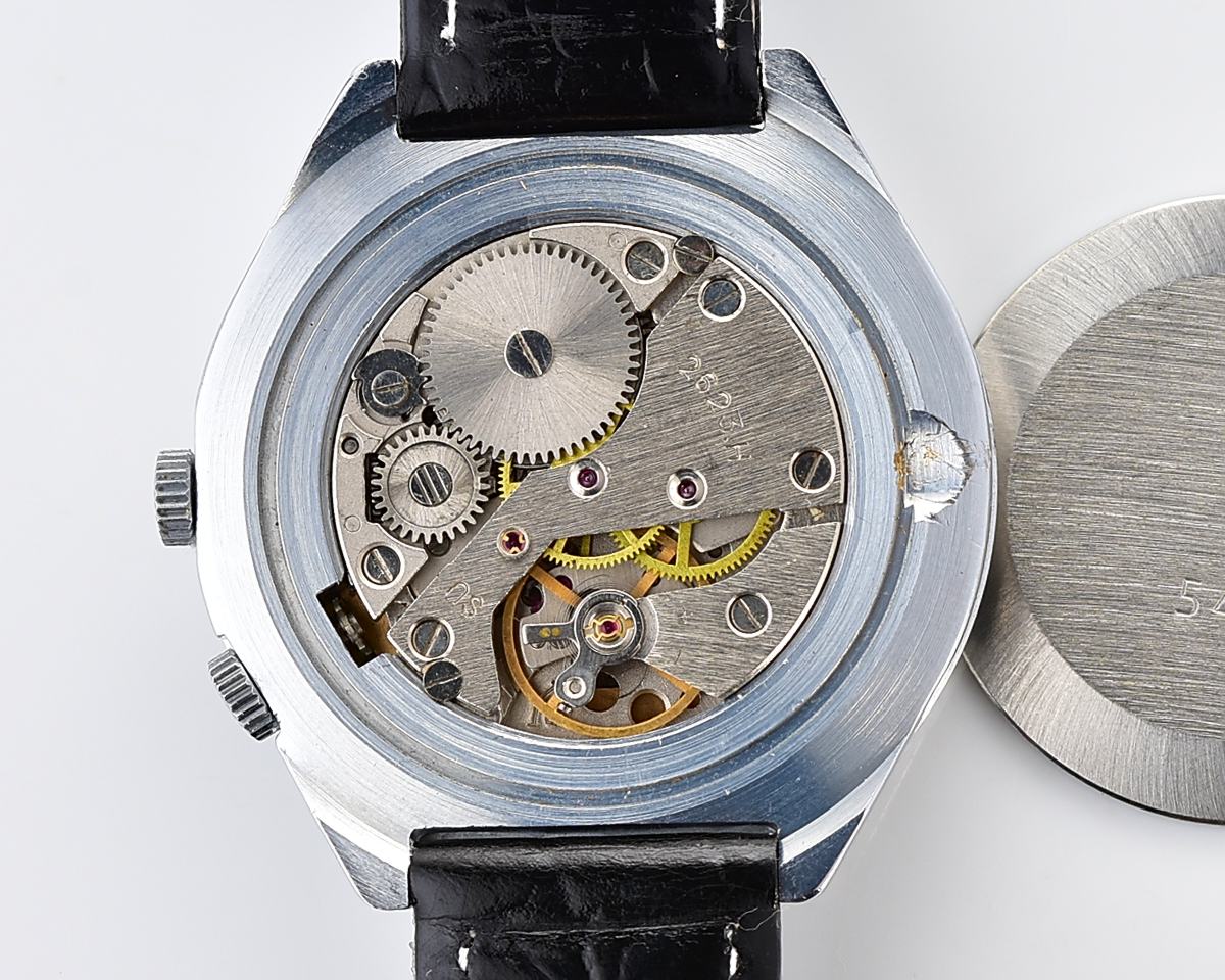 Excellent soviet Raketa wristwatch with 24 hours 2623.H mechanical movement