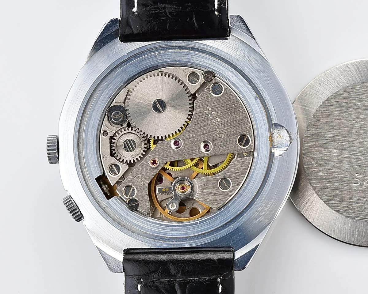 Excellent Soviet Raketa wristwatch with 24 hours 2623.H mechanical movement