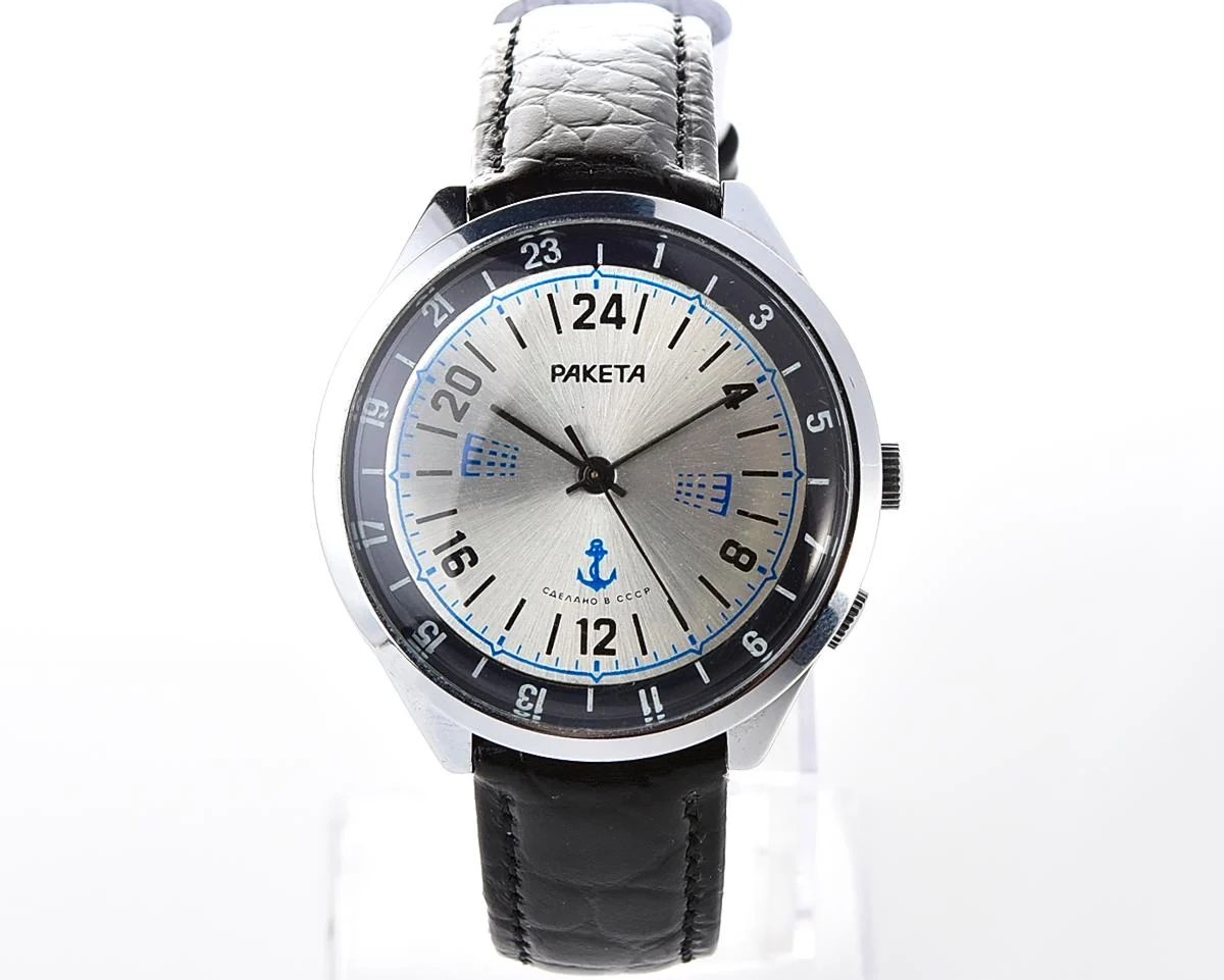 Excellent Soviet Raketa wristwatch with 24 hours 2623.H mechanical movement