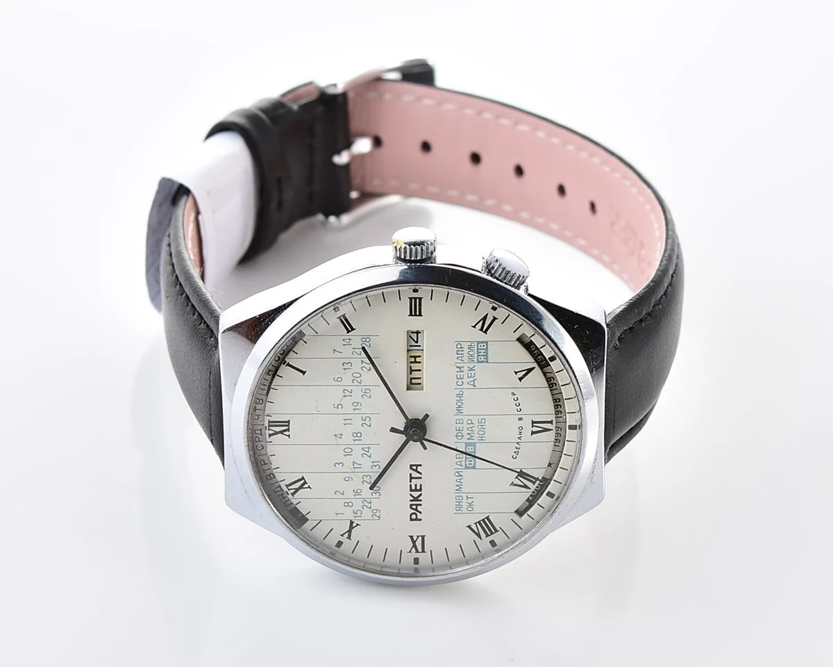Soviet Raketa perpetual calendar mechanical watch