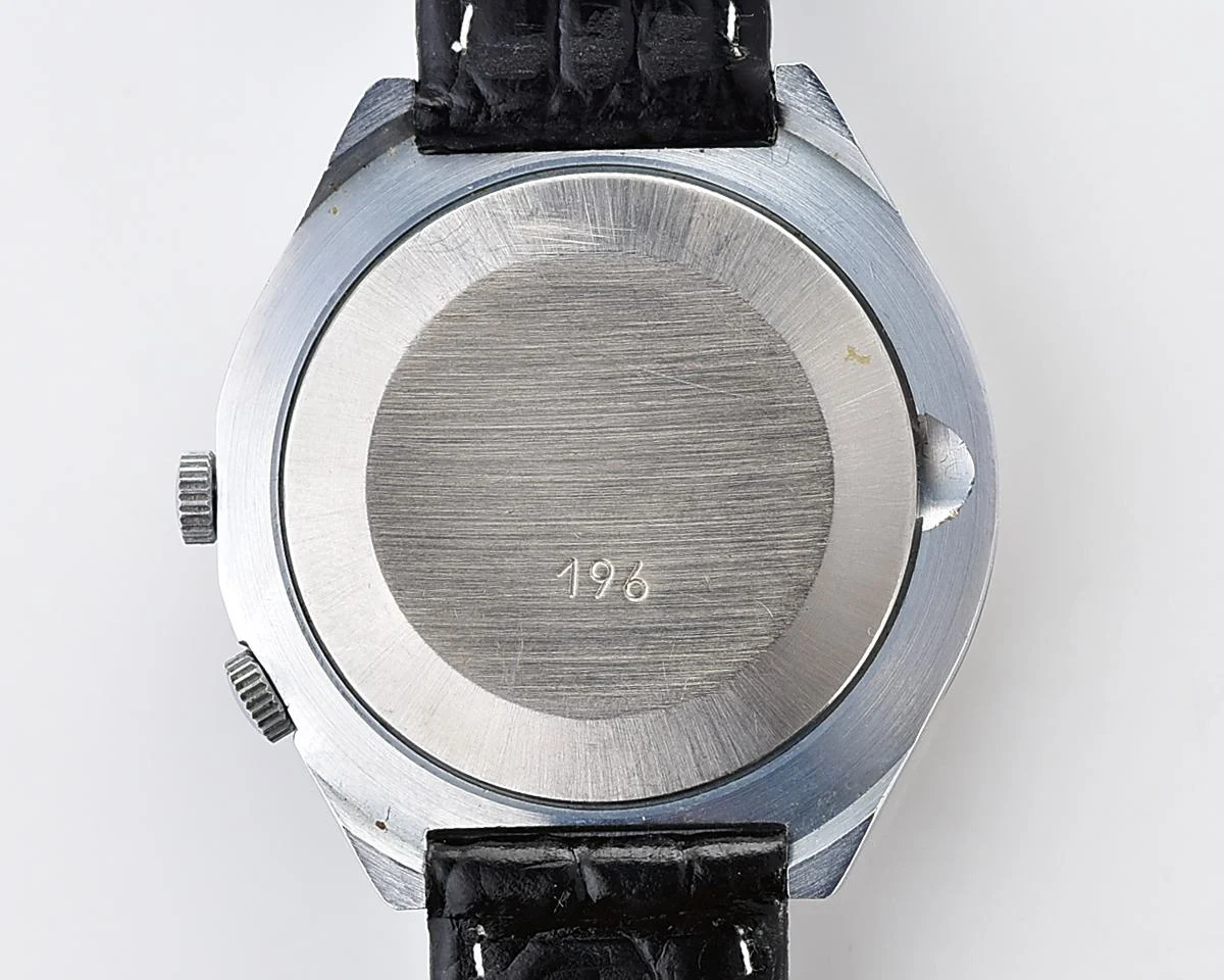 Excellent Soviet Raketa World Traveler (Goroda) wristwatch with 24 hours 2623.H mechanical movement