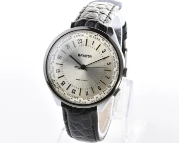 Excellent Soviet Raketa World Traveler (Goroda) wristwatch with 24 hours 2623.H mechanical movement