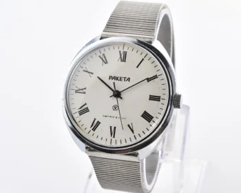 Vintage Soviet Raketa mechanical watch