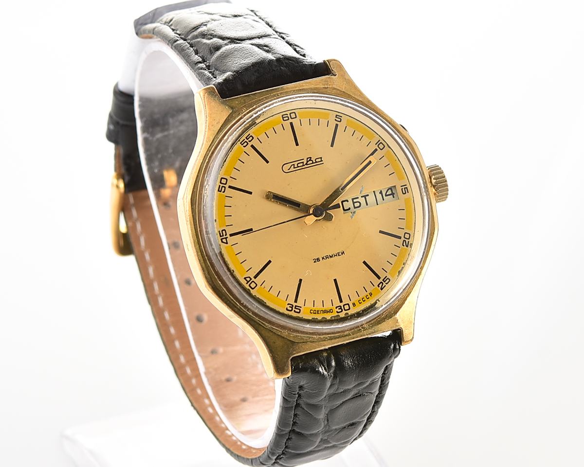 Slava soviet mechanical wristwatch