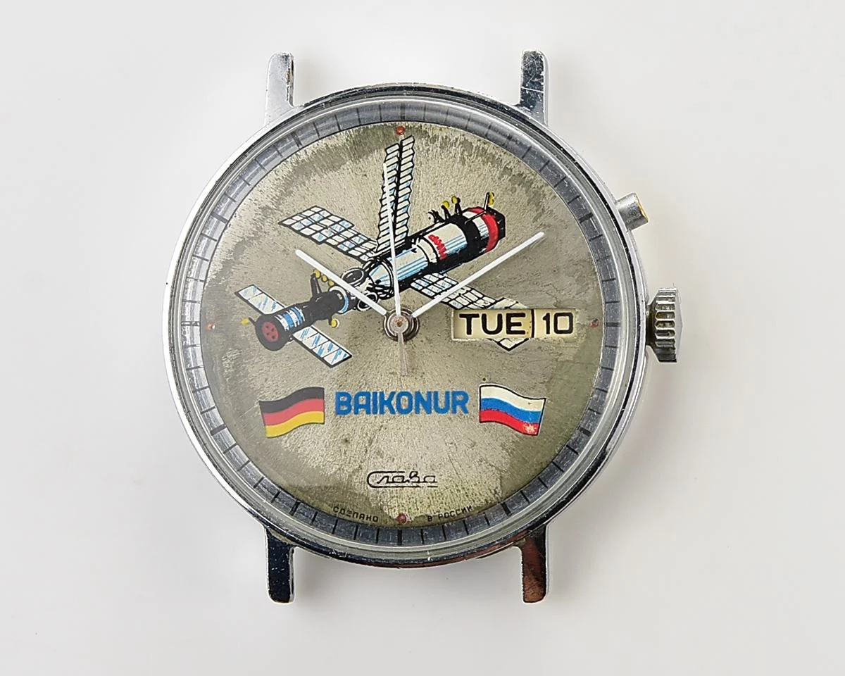 Slava Baikonur mechanical watch with Mir space station