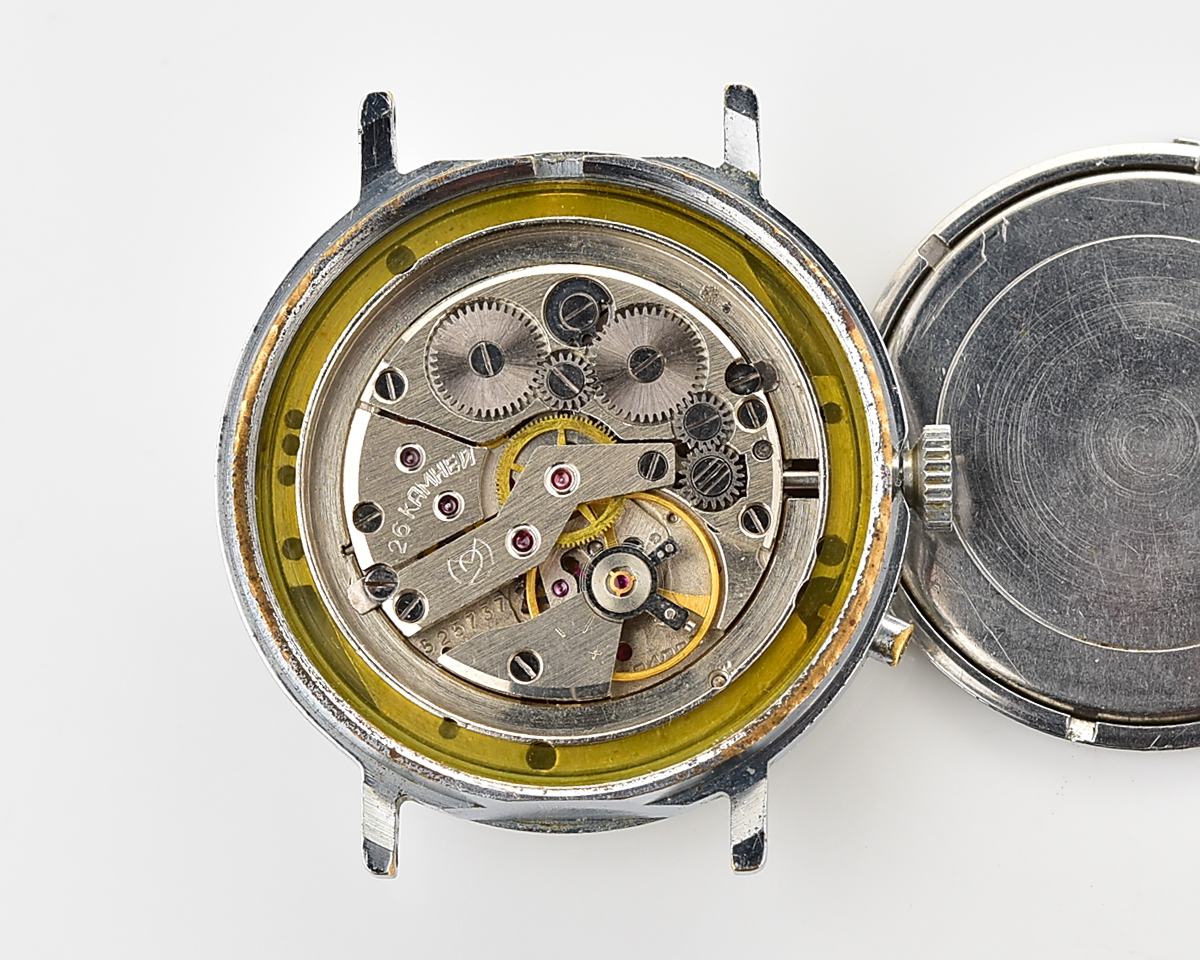 Slava BAIKONUR mechanical watch with MIR space station