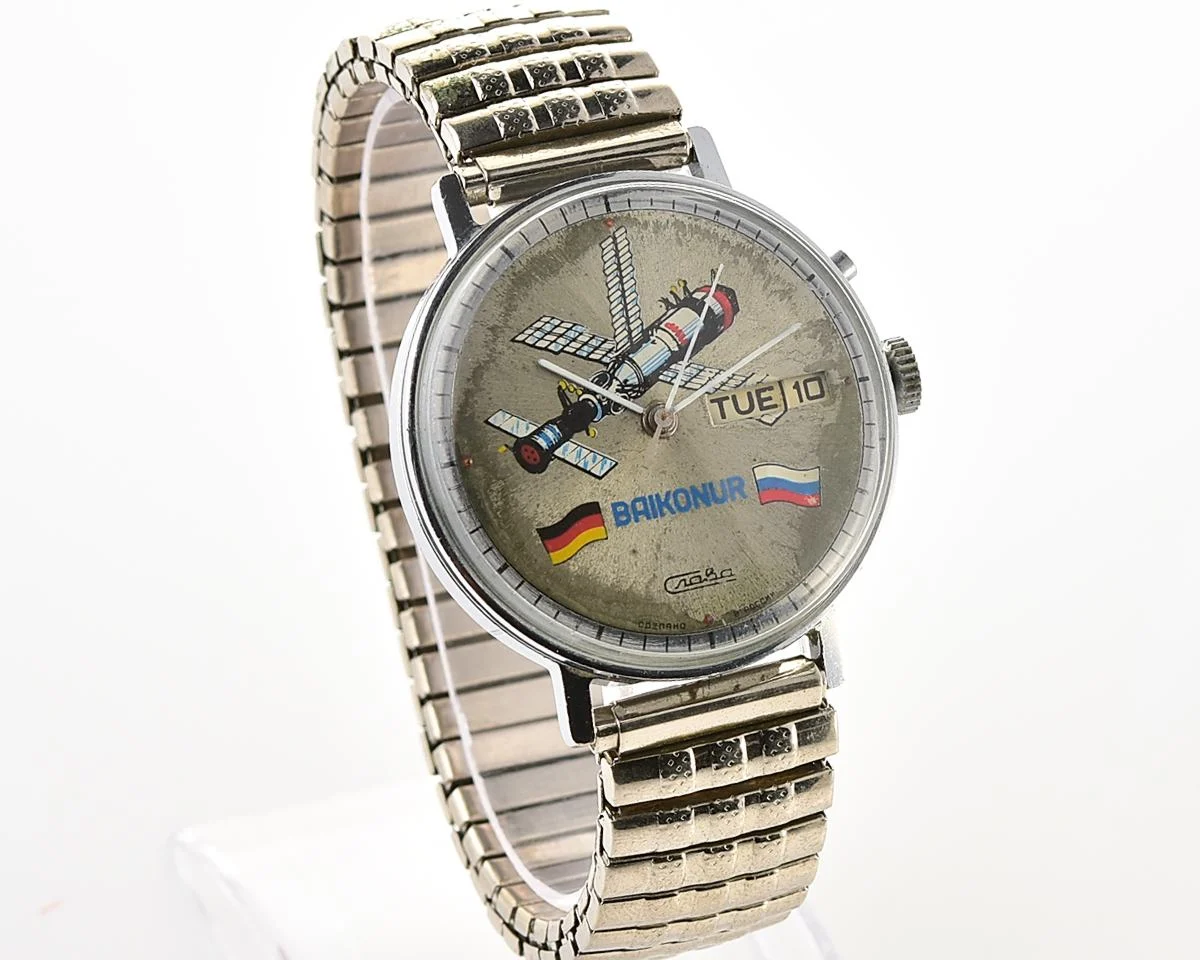 Slava Baikonur mechanical watch with Mir space station