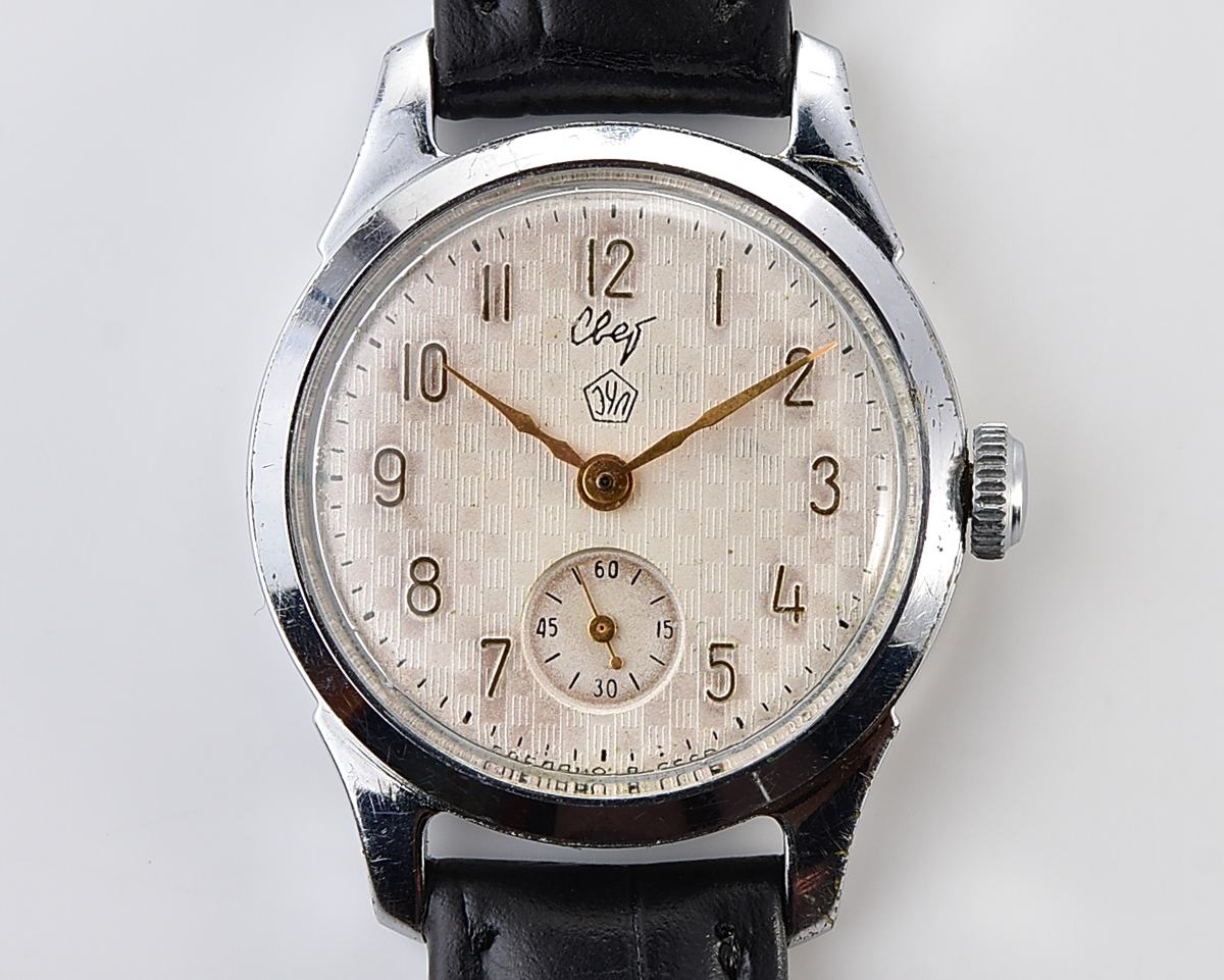 Soviet SVET "Light" vintage mechanical watch, EChL factory