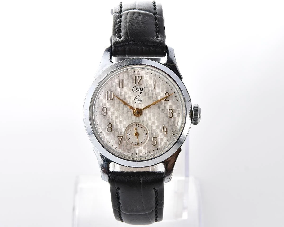 Soviet Svet "Light" vintage mechanical watch, EChL factory