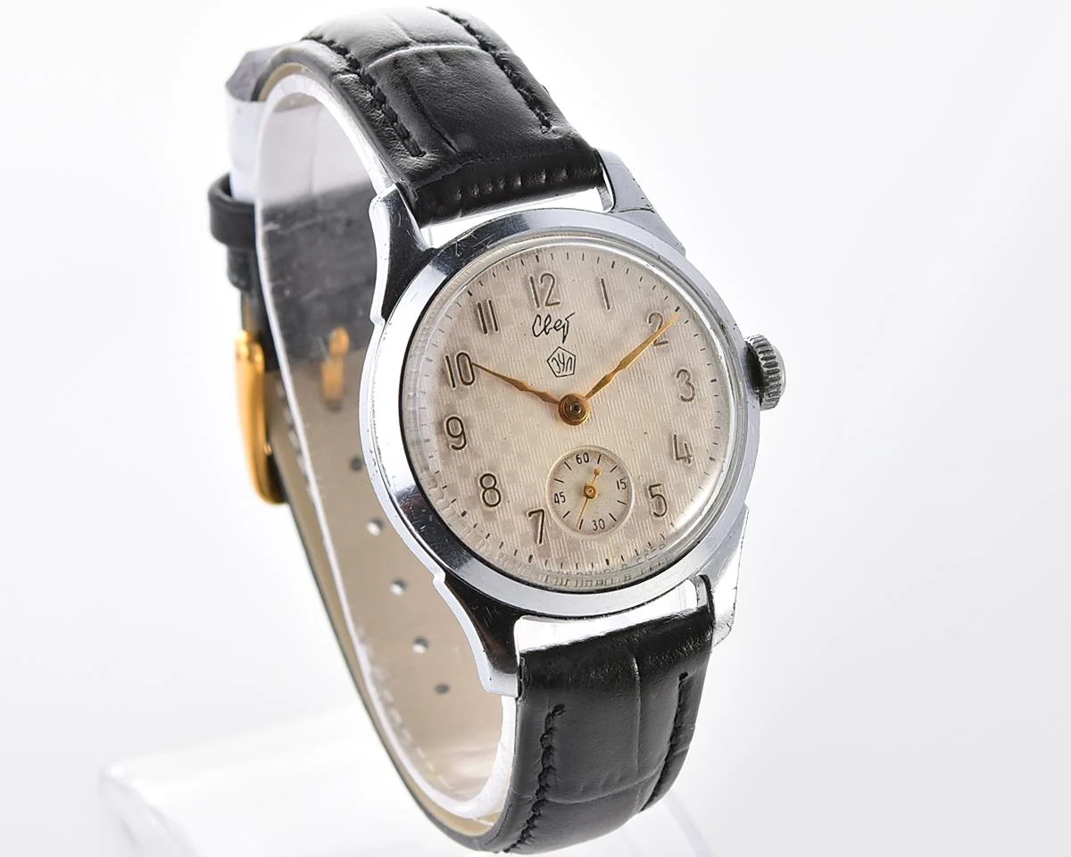 Soviet Svet "Light" vintage mechanical watch, EChL factory