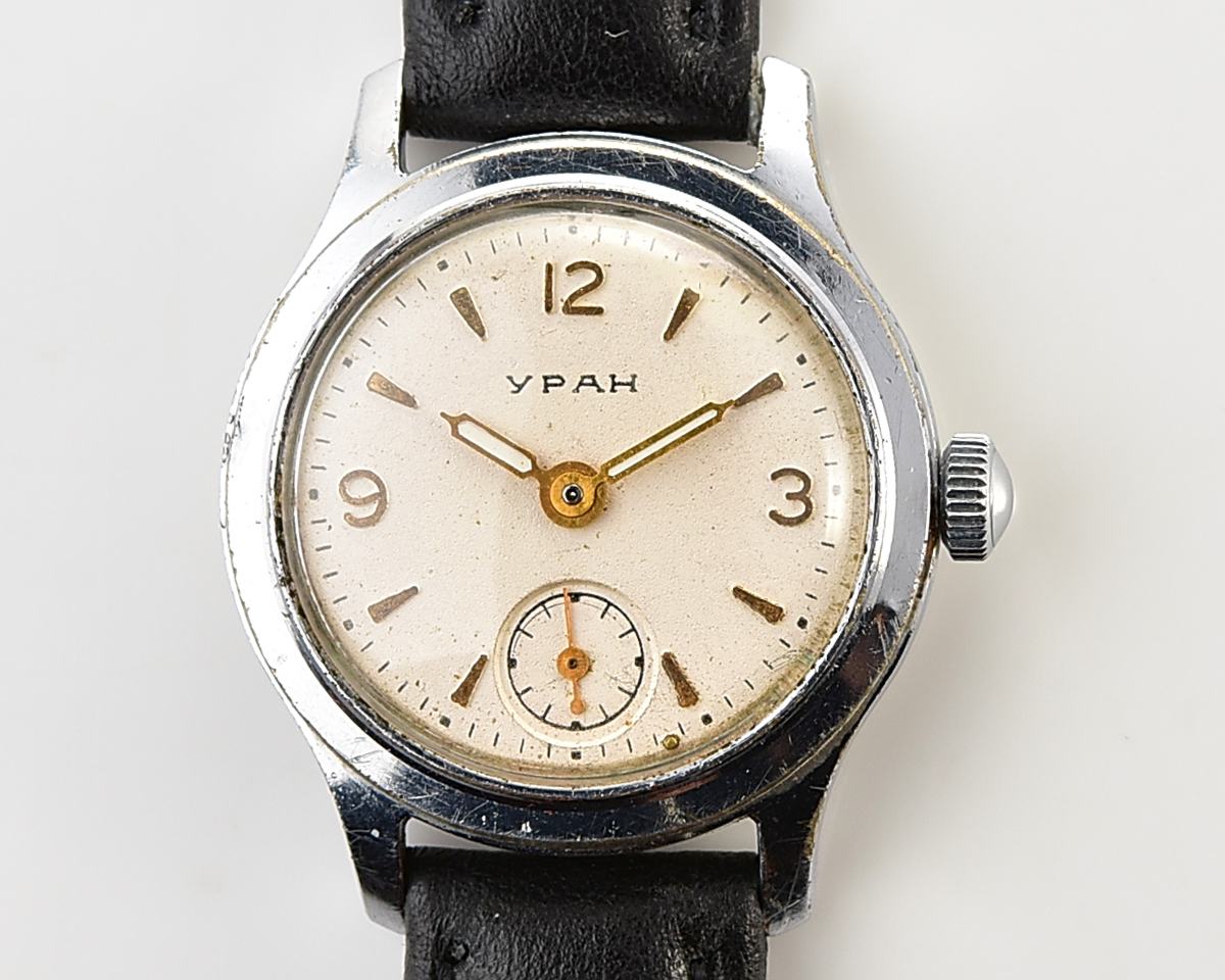 Vintage soviet mechanical URAN wrist watch, from the 2nd quarter of 1960!