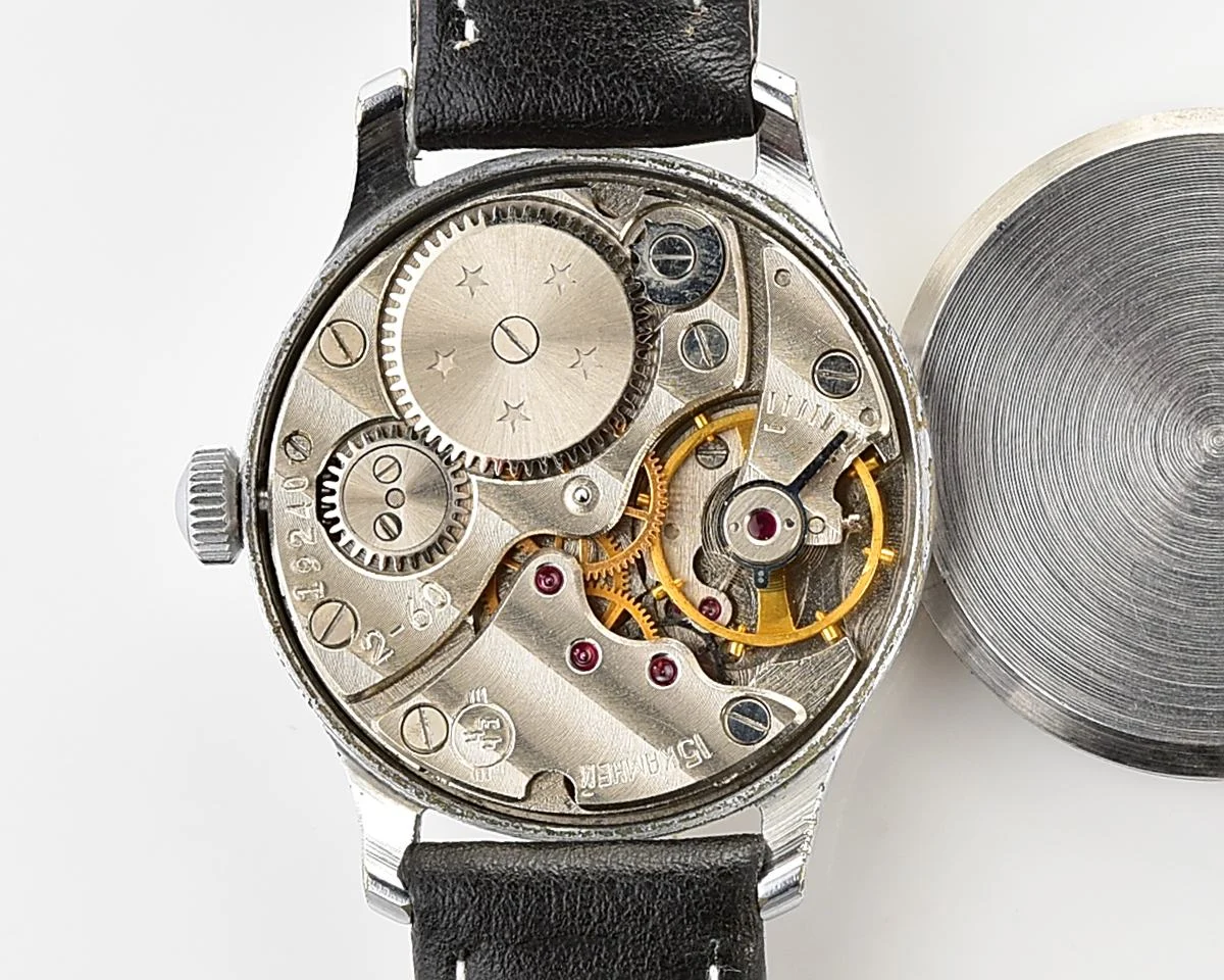Vintage Soviet mechanical Uran wrist watch, from the 2nd quarter of 1960!