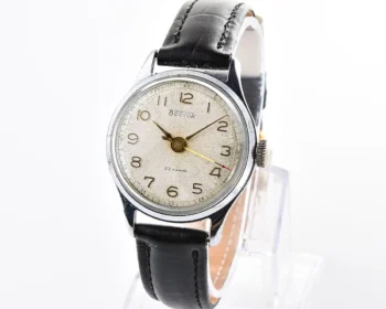 Excellent Soviet Wostok (Vostok) mechanical wristwatch with 22 jewels precision movement!