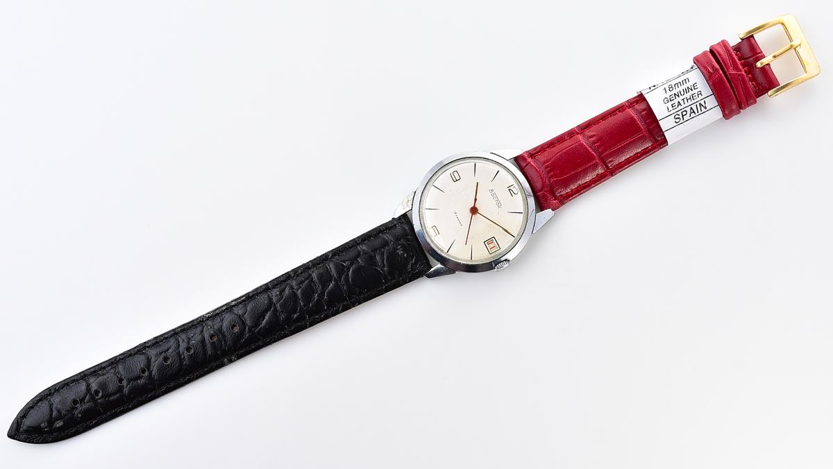 Vintage soviet Wostok (Vostok) mechanical wristwatch