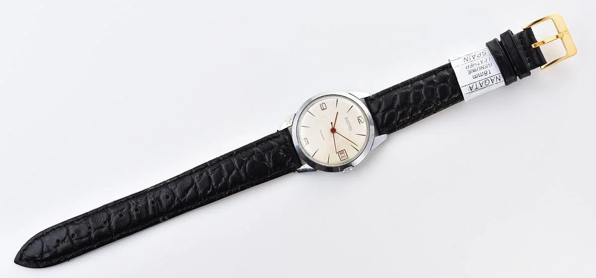 Vintage Soviet Wostok (Vostok) mechanical wristwatch