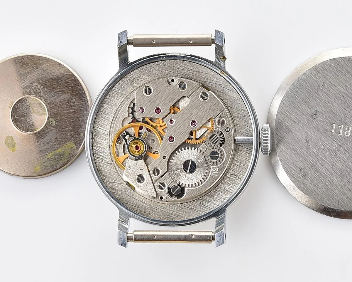 TIME CAPSULE: Zaria Rus' CCCP Soviet mechanical watch – New Old Stock (NOS)!