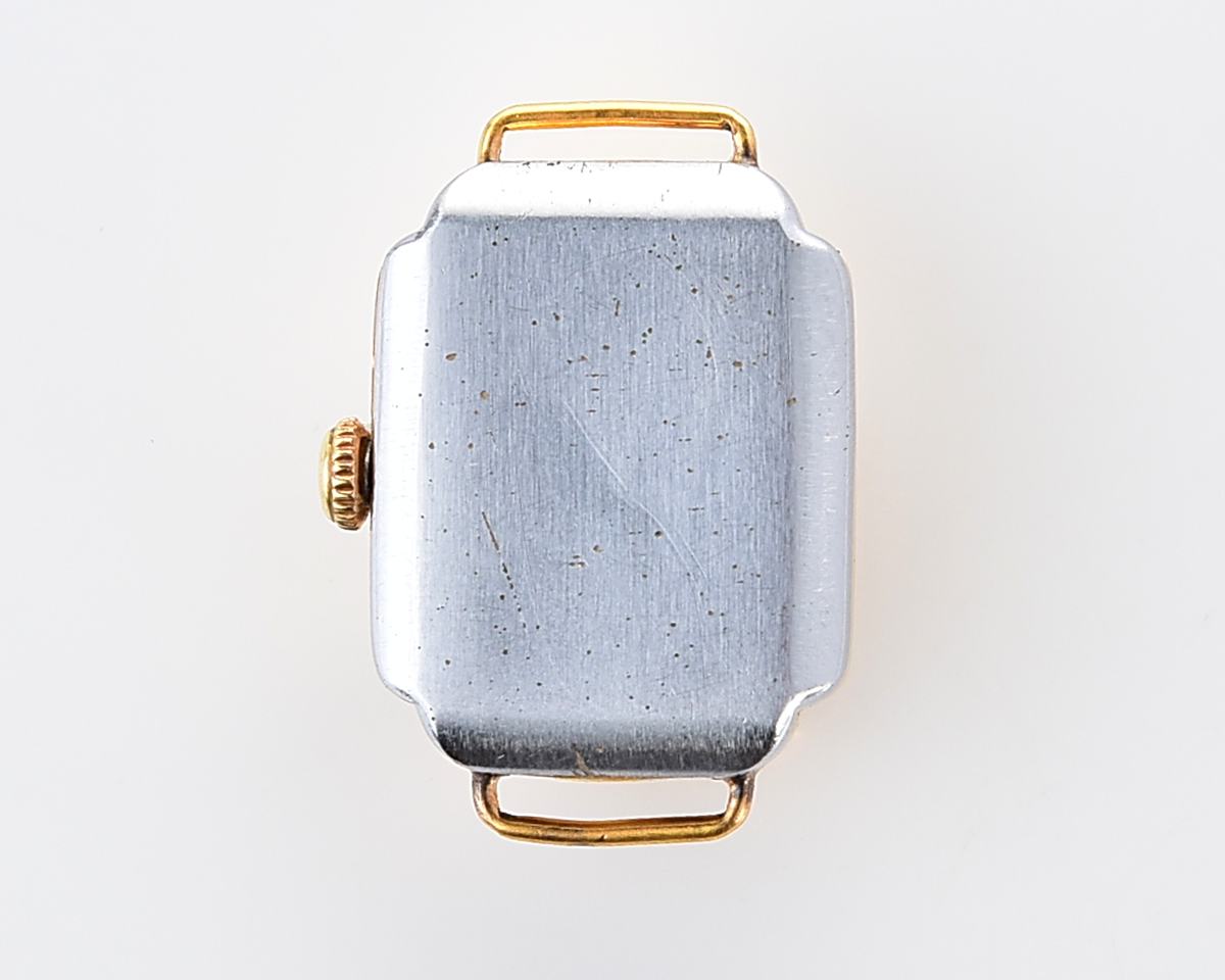 TIME CAPSULE: ZARIA vintage wrist watch for ladies from November 1969 – with box & passport!