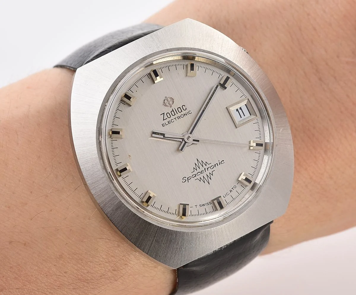 Zodiak elektronik-18222_KOM_5965