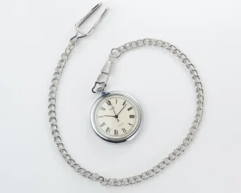 Vintage Soviet mechanical Zaria pocket watch / pendant