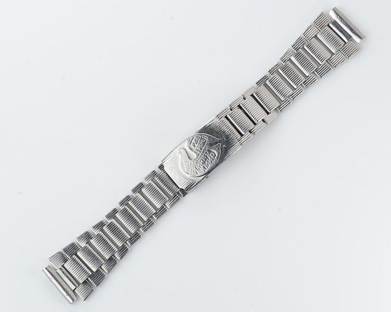 Vintage soviet ornate stainless steel 18mm watch bracelet - PEACE TO THE WORLD