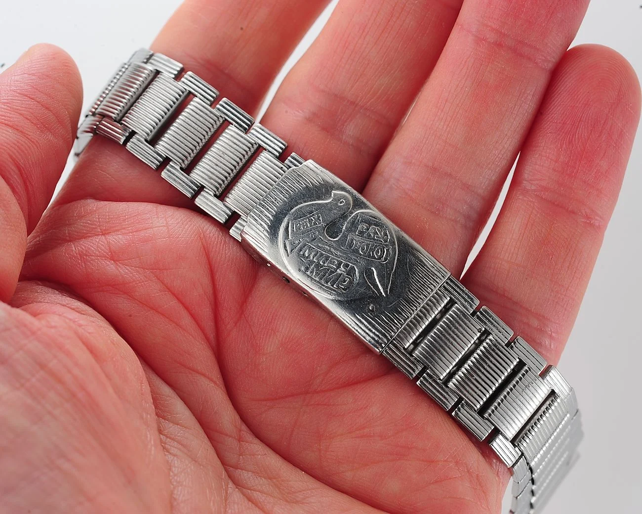Vintage Soviet ornate stainless steel 18mm watch bracelet - Peace to the World