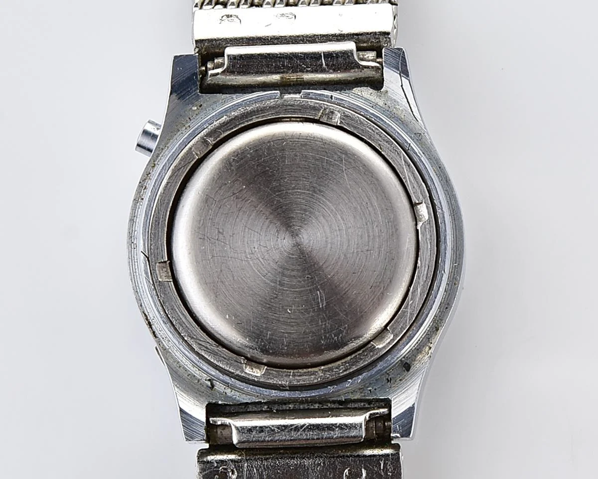 Digital vintage USSR ladies wristwatch Electronika-5 with ornate stainless steel bracelet