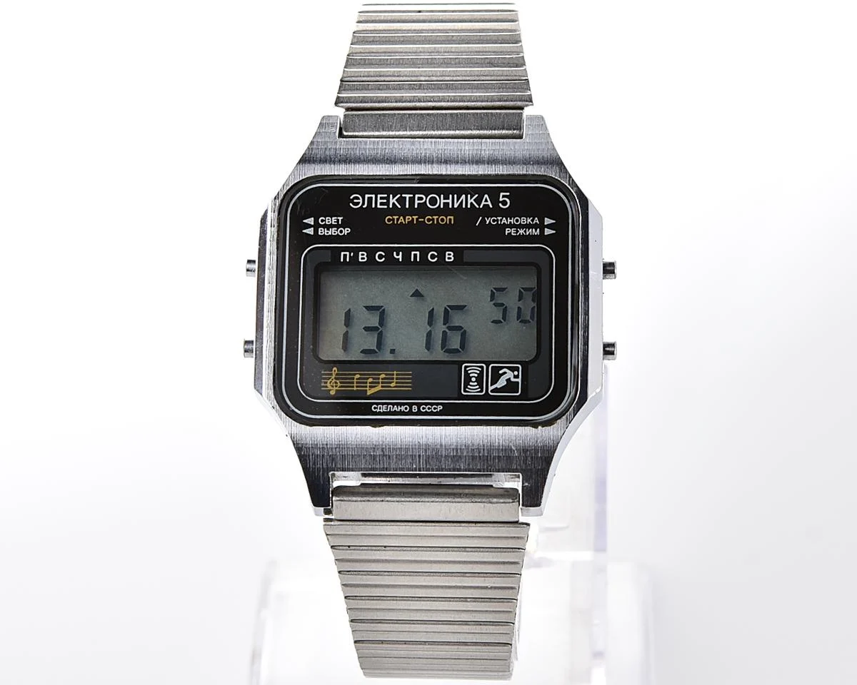 Digital vintage wristwatch Electronika-5 - with two melodies + intermittent signal