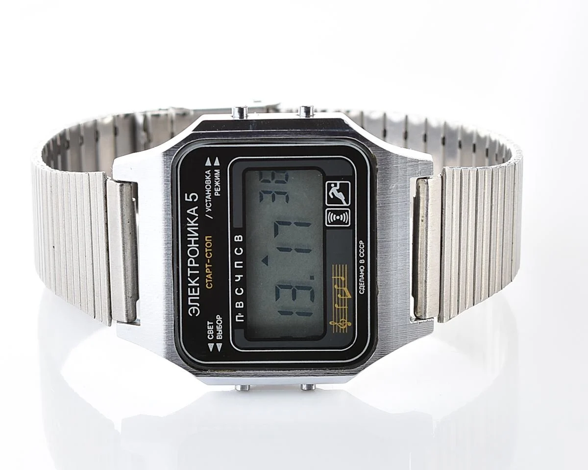 Digital vintage wristwatch Electronika-5 - with two melodies + intermittent signal