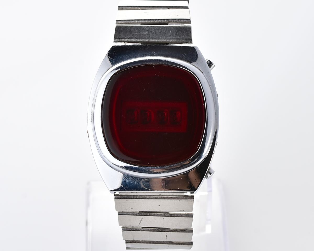 First RED LED Digital Vintage USSR wristwatch Electronika E-1 "illuminator" Pulsar!