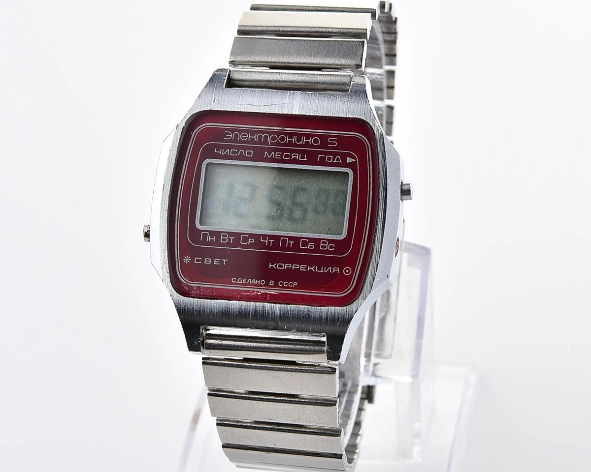 Digital vintage USSR wristwatch Electronika-5 with red mask