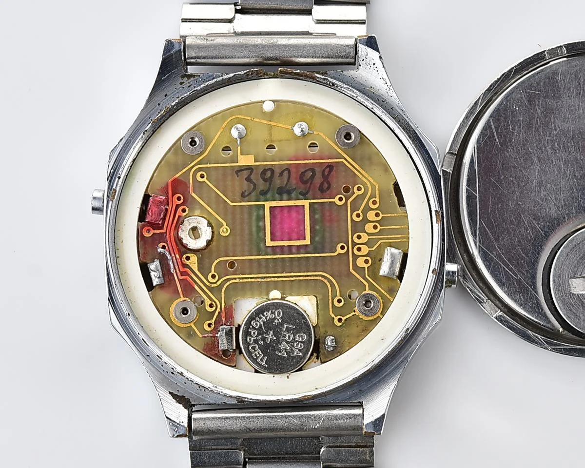 Digital vintage USSR wristwatch Electronika-5 with red mask