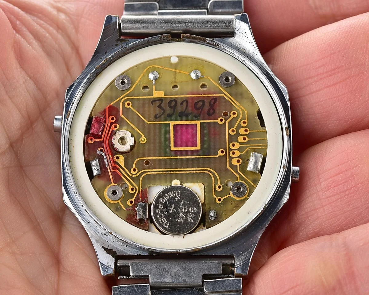 Digital vintage USSR wristwatch Electronika-5 with red mask