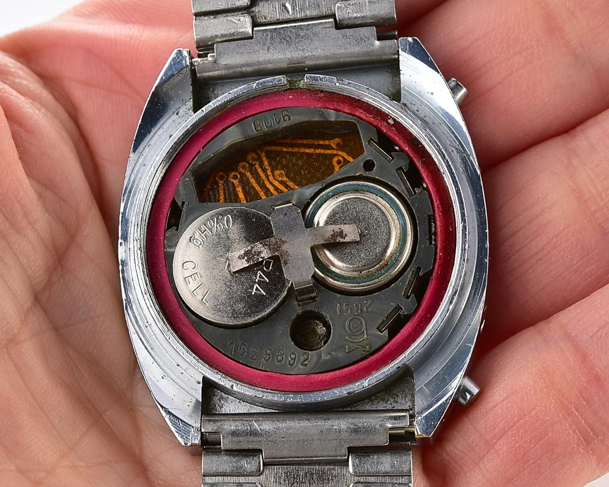 First Red LED Digital Vintage USSR Wristwatch Electronika E-1 Pulsar!