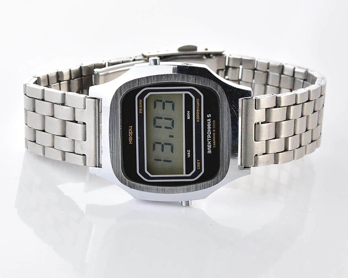 Vintage USSR digital watch Electronika 5
