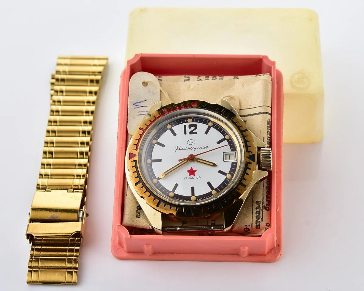 TIME CAPSULE: Vostok Komandirskie mechanical watch limited series – “Zakaz MO CCCP” – New Old Stock (NOS)!