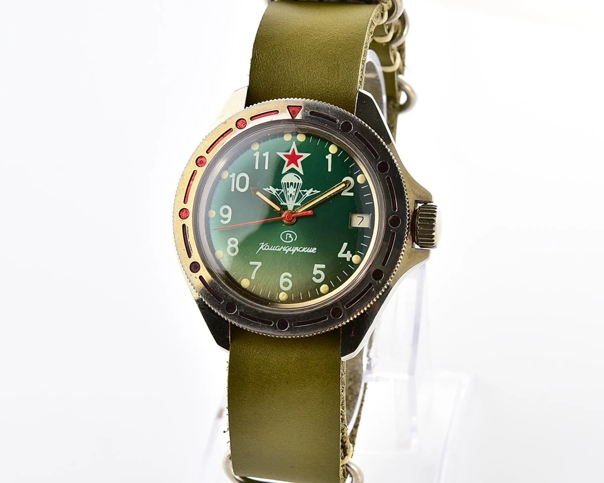 Excellent Komandirskie paratroopers mechanical wristwatch for airborn troops