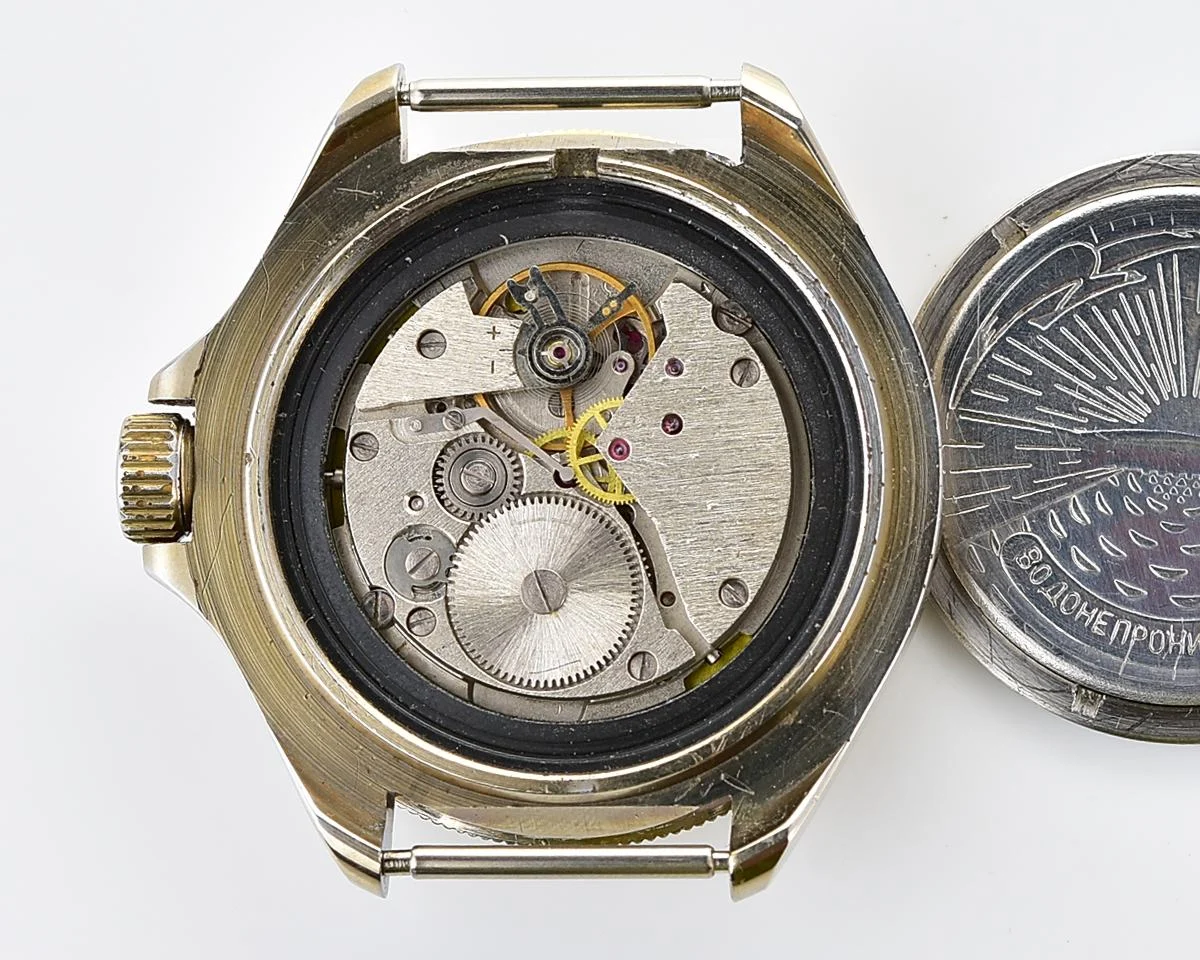 Excellent Komandirskie paratroopers mechanical wristwatch for airborn troops