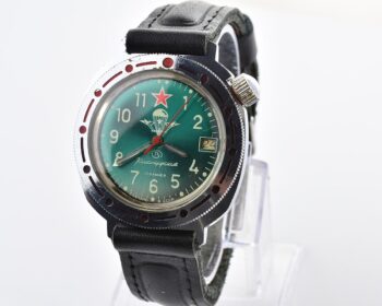 Vostok Komandirskie Paratroopers mechanical wristwatch for landing troops