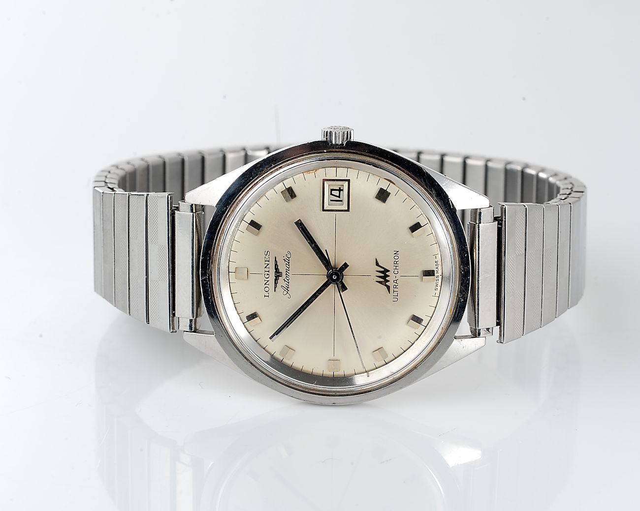 Longines Ultra-Chron Swiss high-beat vintage mechanical watch from 1970