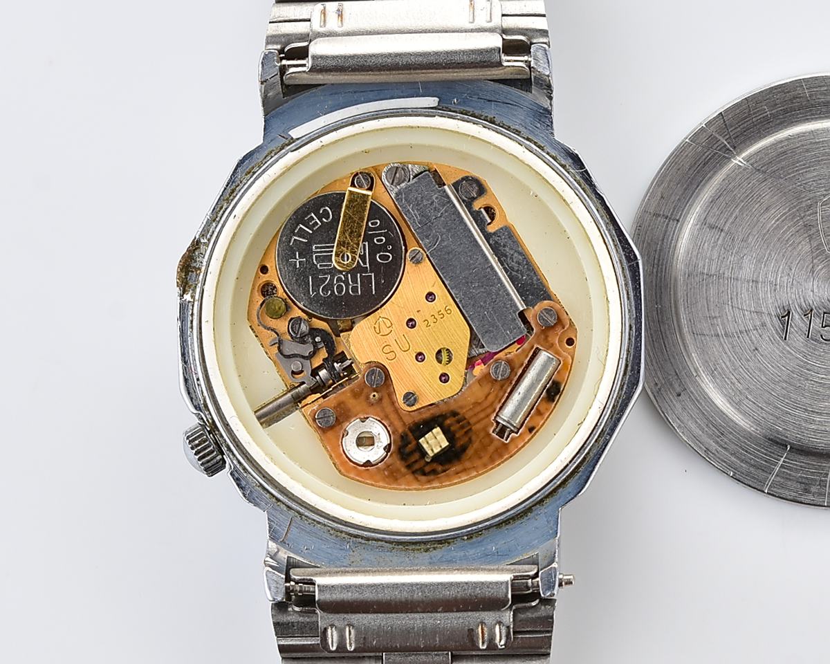 Soviet LUCH wristwatch with quartz movement