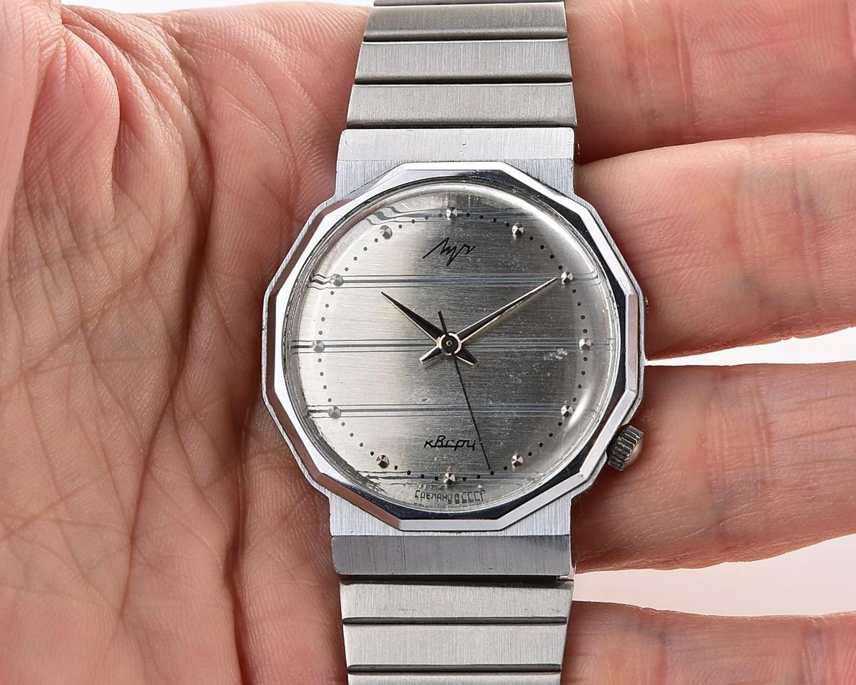 Soviet Luch wristwatch with quartz movement