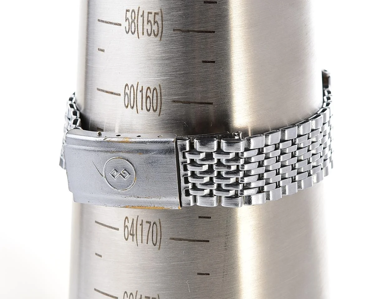 Luch quartz watch with moving Sun/Moon across the dial