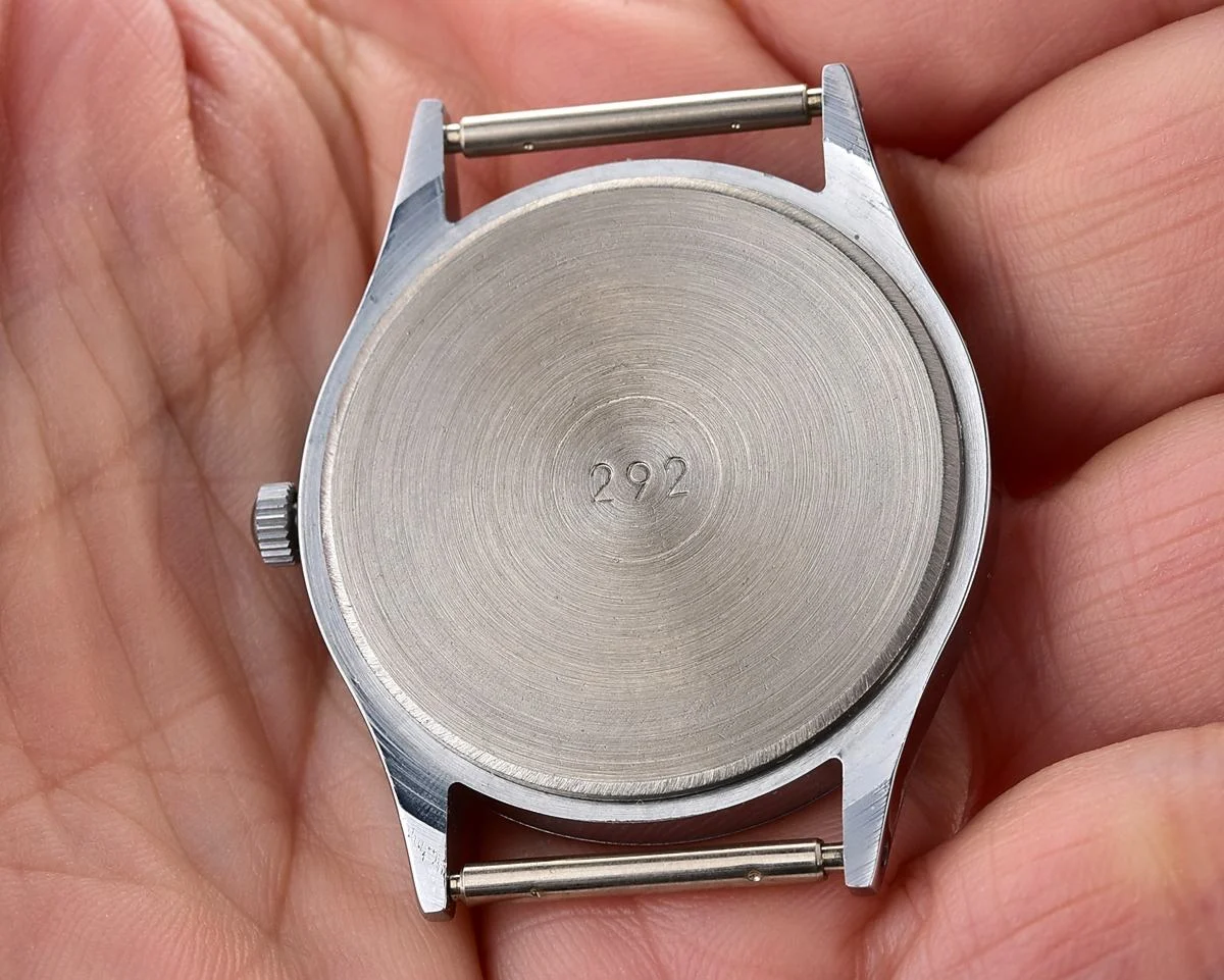 Excellent Soviet Luch elegant quartz wristwatch