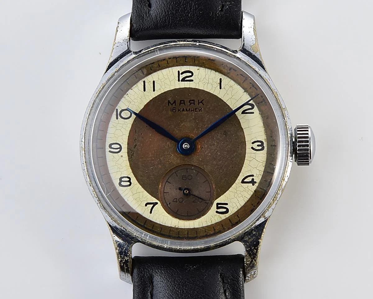 Vintage Soviet Mayak mechanical watch, 1MChZ, 2nd quarter of 1955